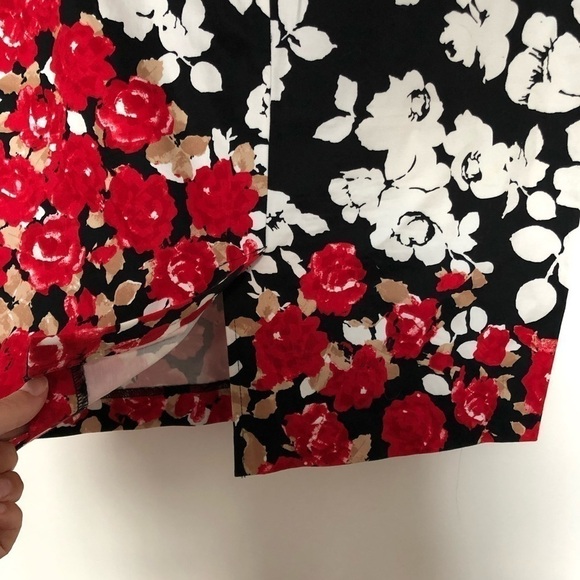 𝅺RICKI’S Floral Cotton Pencil Skirt - Picture 5 of 11